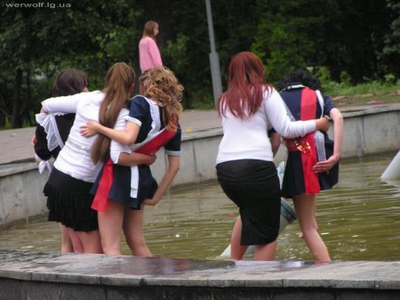 Последний звонок на Украине (26 фото)