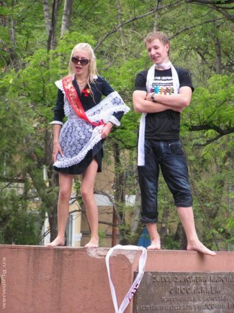 Последний звонок на Украине (26 фото)