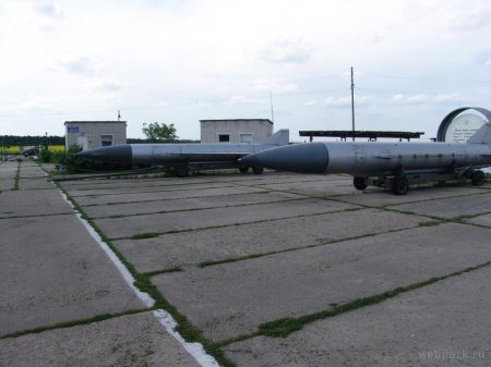 Советская ракетная шахта (28 фото)