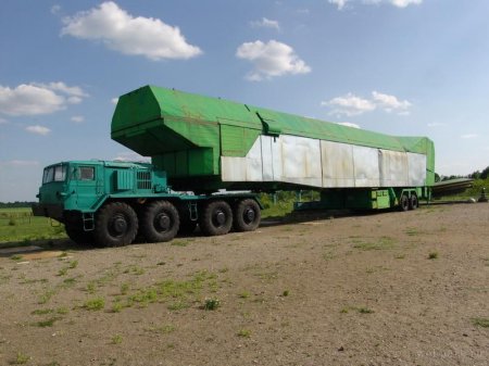 Советская ракетная шахта (28 фото)