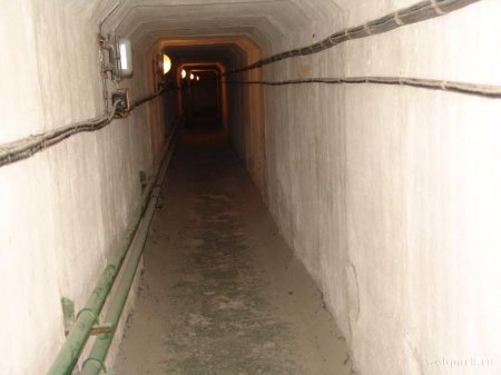 Советская ракетная шахта (28 фото)