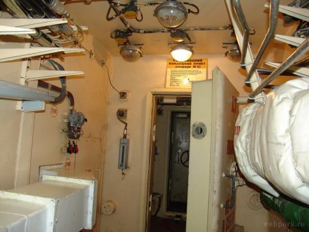 Советская ракетная шахта (28 фото)