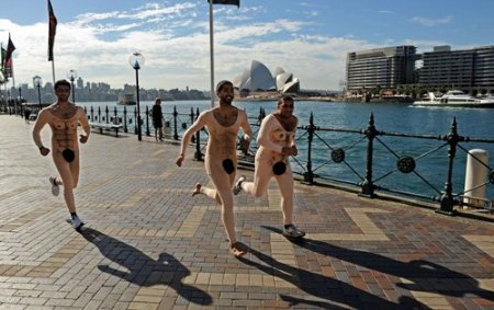 Костюм для пробежек (6 фото)