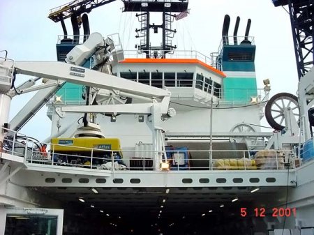 Кто ремонтирует интернет? (17 фото + текст)