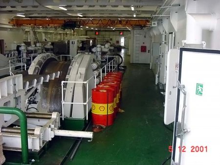 Кто ремонтирует интернет? (17 фото + текст)