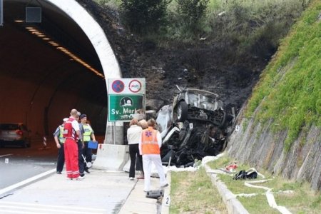 Убился о стену (10 фото)