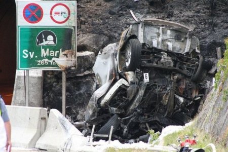 Убился о стену (10 фото)