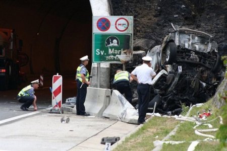 Убился о стену (10 фото)