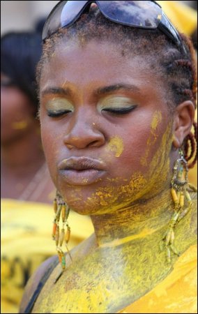 Грустные люди (20 фото)