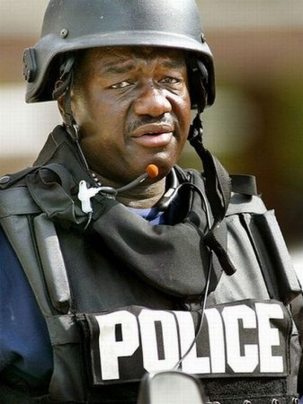 Грустные люди (20 фото)