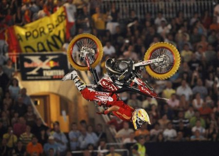 Red Bull X Fighters (17 фото)