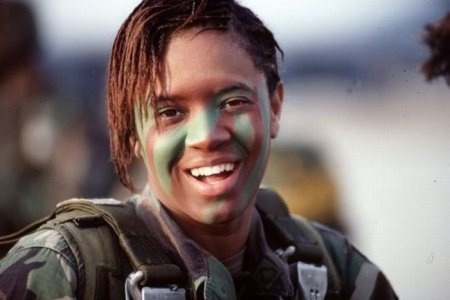 Девушки в американской армии (18 фото)