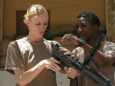 Девушки в американской армии (18 фото)