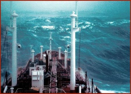 Волны и корабли (15 фото)