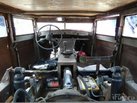 Самая низкопрофильная тачка в мире (15 фото)