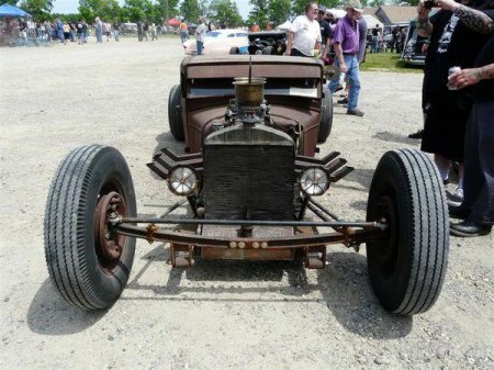 Самая низкопрофильная тачка в мире (15 фото)