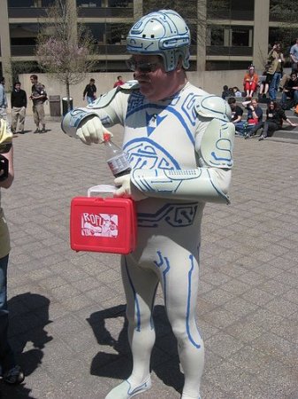 Tron Guy (13 фото)