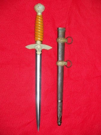 Кинжалы (20 фото)