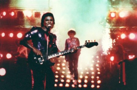 Майкл Джексон - взлеты и падения (33 фото)