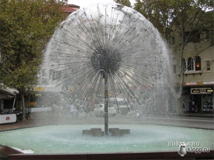 10 необычных фонтанов