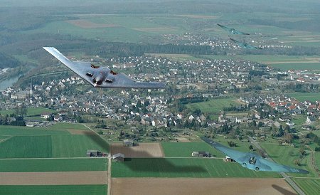 Horton 229 - немецкий самолет неведимка (14 фото)