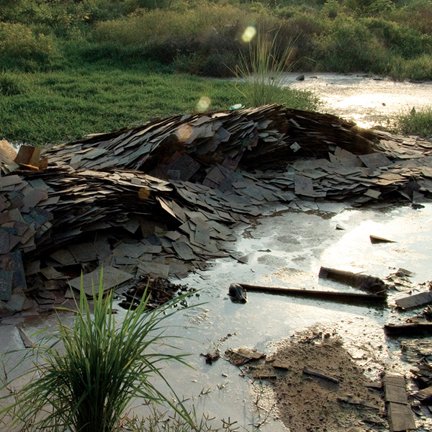 Компьютерное кладбище (10 фото)