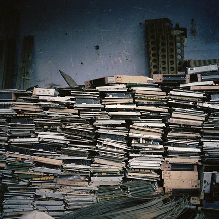 Компьютерное кладбище (10 фото)