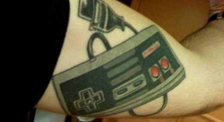 Самые идиотские тату в мире (17 фото)