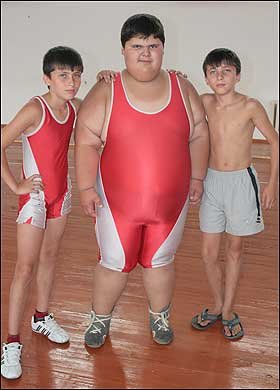 Самый толстый мальчик (7 фото)