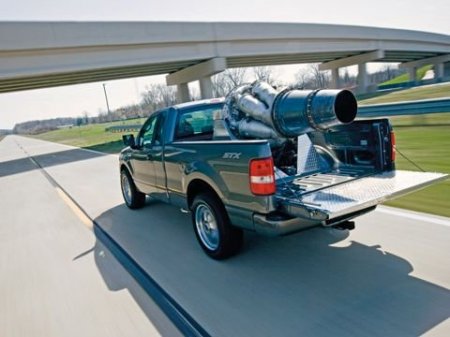 Реактивная тачка (5 фото)