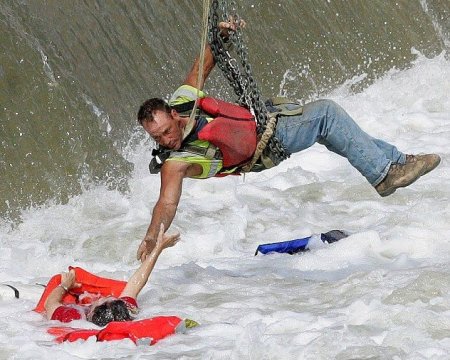 Герой (5 фото)