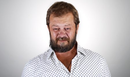 Люди, которые пьют водку (14 фото)