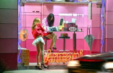 Чем занимается эти девушки (19 фото)