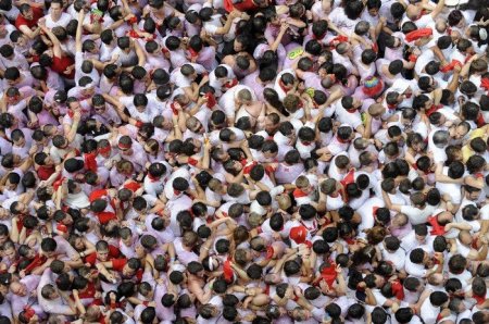 Открытие фиесты Сан Фермин в испанской Памплоне (28 фото)