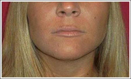 Как блондинка красит губы (10 фото)