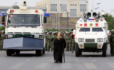 Разгон демонстрации (22 фото)