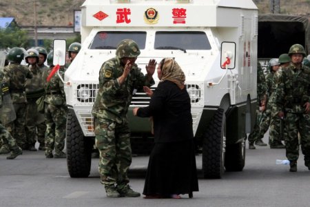 Разгон демонстрации (22 фото)