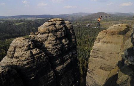 Канатоходец Хайнц Зак