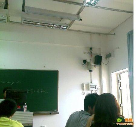 Удивительная школа (5 фото)