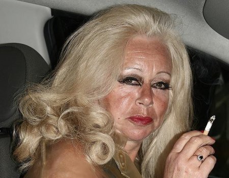 Тусовщица старой школы (16 фото)