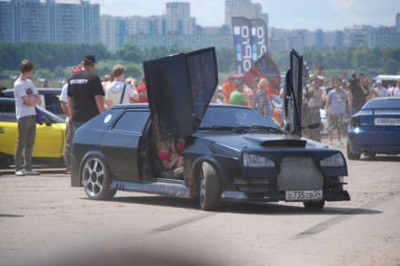 Выставка АвтоЭкзотика 2009 (33 фото)