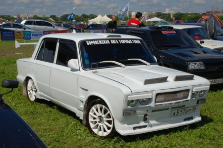 Выставка АвтоЭкзотика 2009 (33 фото)