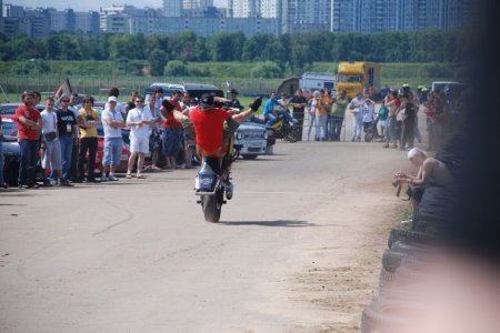 Выставка АвтоЭкзотика 2009 (33 фото)