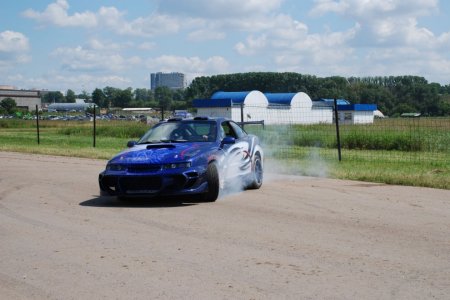 Выставка АвтоЭкзотика 2009 (33 фото)