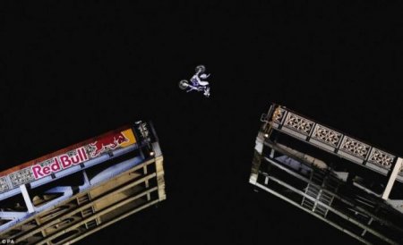 Чумовой прыжок (5 фото)