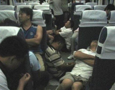 Китайский поезд (7 фото)