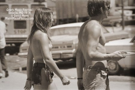 Как тусили в 74-м (18 фото)