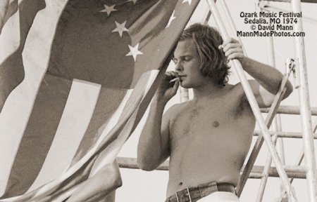 Как тусили в 74-м (18 фото)