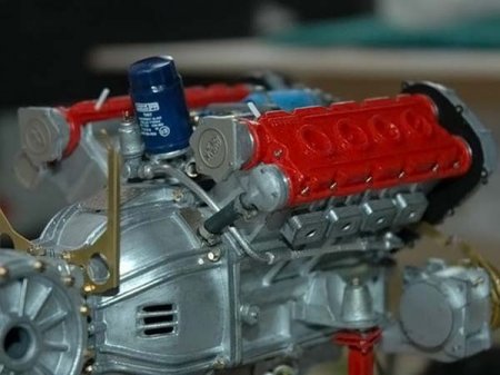 Точная копия Ferrari F40 в миниатюре (45 фото)