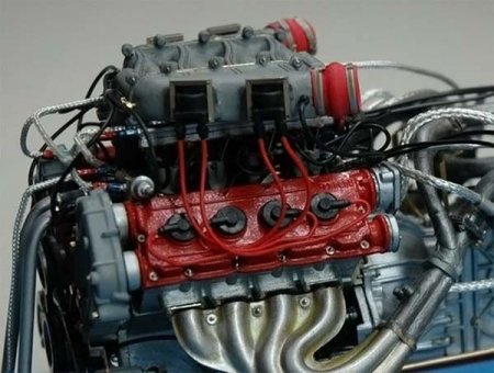 Точная копия Ferrari F40 в миниатюре (45 фото)